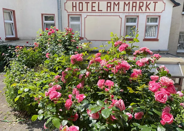 Am Markt Hotel *
